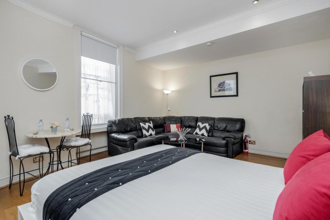 Oxford Street Homestay Londra Dış mekan fotoğraf