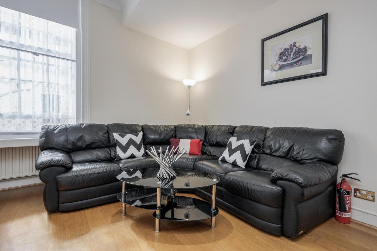 Oxford Street Homestay Londra Dış mekan fotoğraf